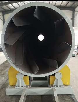 Water bath type roller bed